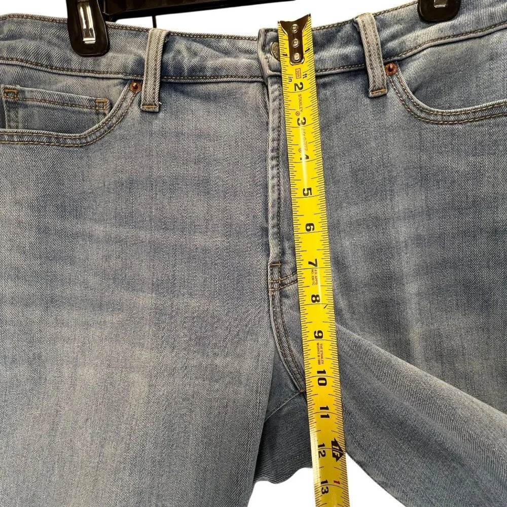 Old Navy High Rise OG Straight Jeans Size 12 Light Wash Denim Stretch Womens - Picture 11 of 12